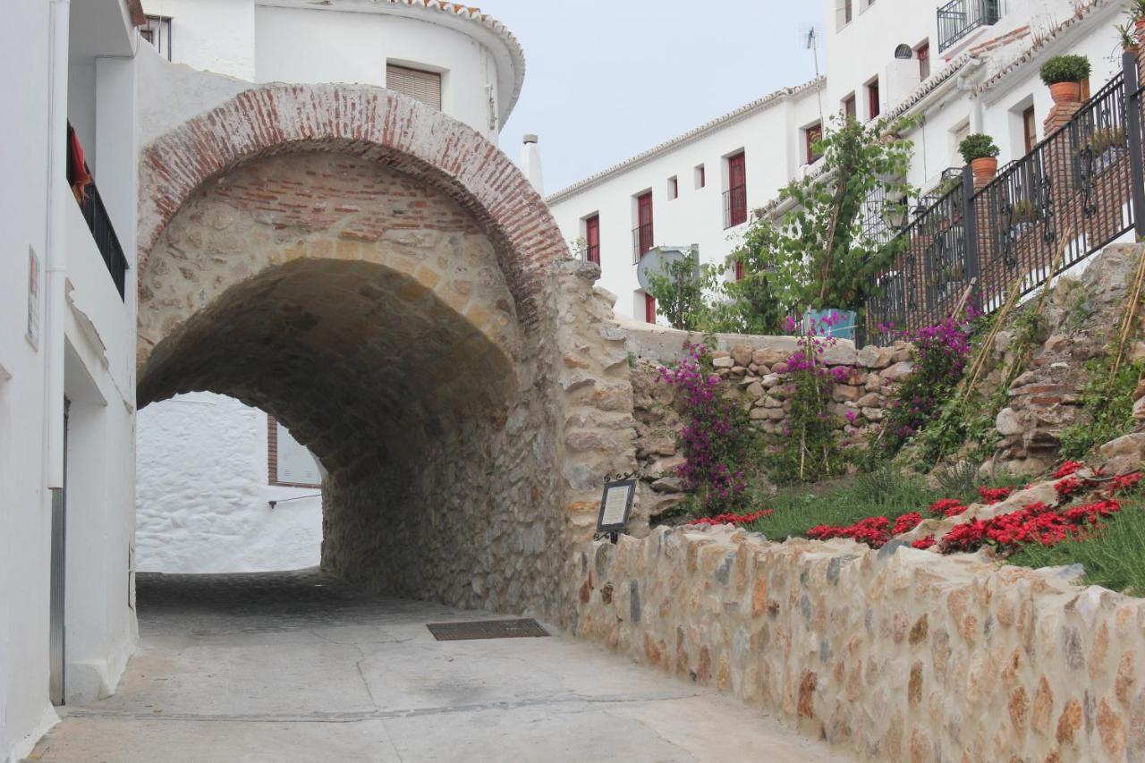 דירות מיחאס Casa Mixa Con Decoracion Estilo Industrial מראה חיצוני תמונה